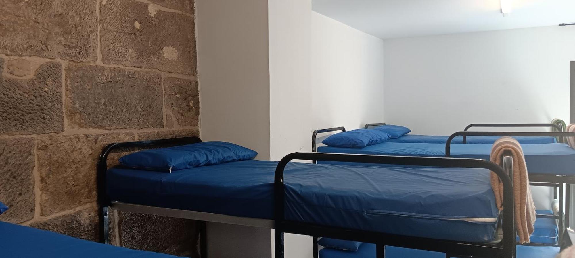 Albergue Santiago Apostol Logrono Bagian luar foto