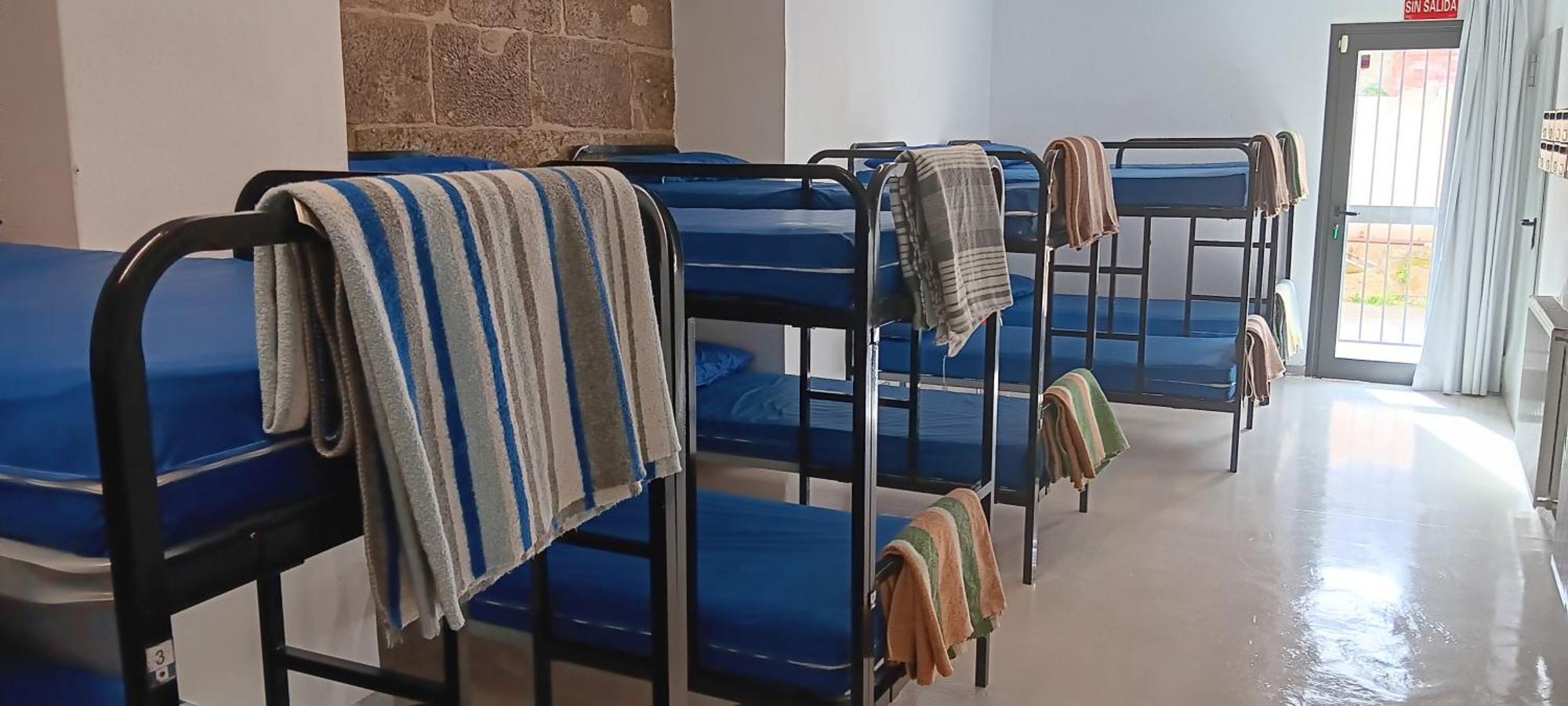 Albergue Santiago Apostol Logrono Bagian luar foto