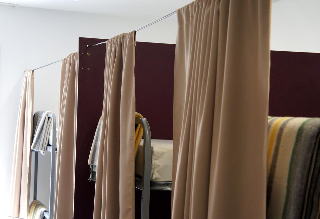 Albergue Santiago Apostol Logrono Bagian luar foto